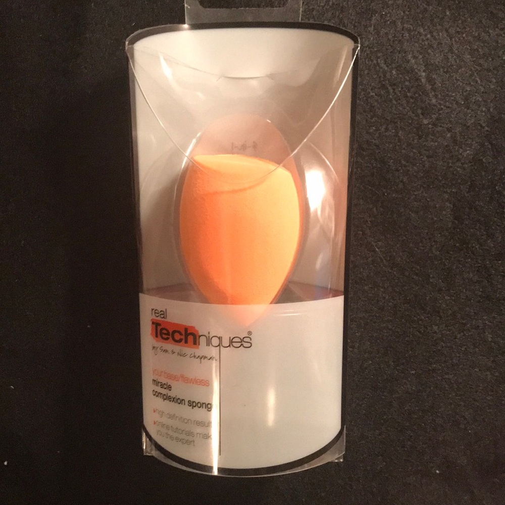 Real techniques blending sponge